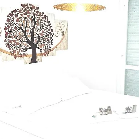 Marina Velca Luxury *